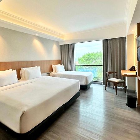 The Malioboro Hotel & Conference Center Джокьякарта Экстерьер фото